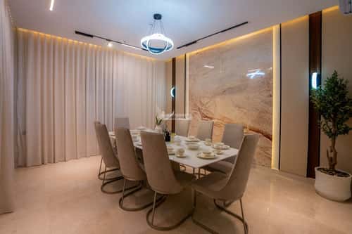 5 bedroom apartment in Al Khalidiyyah 3