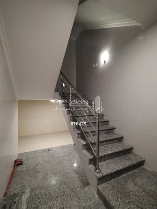 6 bedroom floor in Al Salam 2