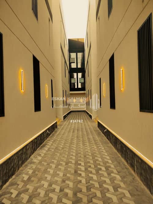 4 bedroom apartment in Al Rawabi, Madinah 11