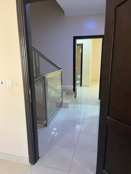 5 bedroom villa in Al Ranuna 3