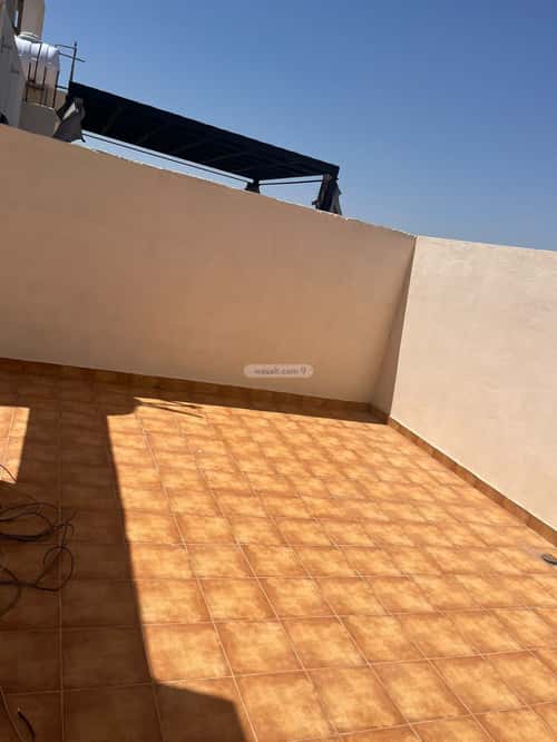 5 bedroom villa in Al Ranuna 4