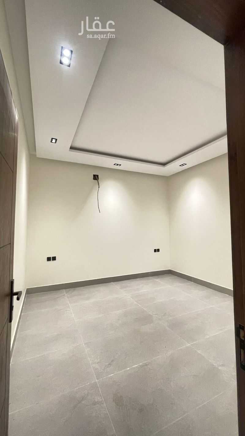 28 bedroom building in Jarir, Riyadh 5