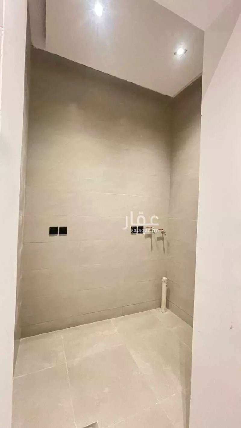 28 bedroom building in Jarir, Riyadh 23