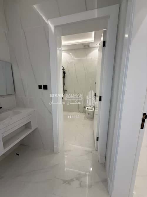 9 bedroom villa in Al Difa 9