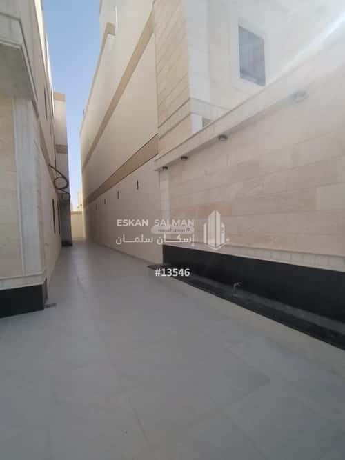 فيلا 9 غرف في الدفاع 9