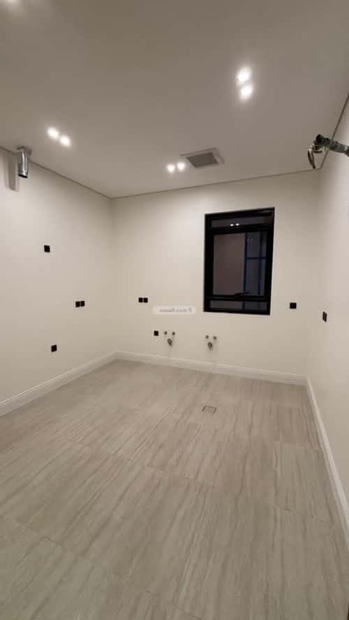 5 bedroom apartment in King Fahd 5