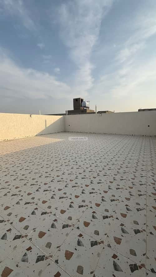 5 bedroom apartment in Al Difa 3