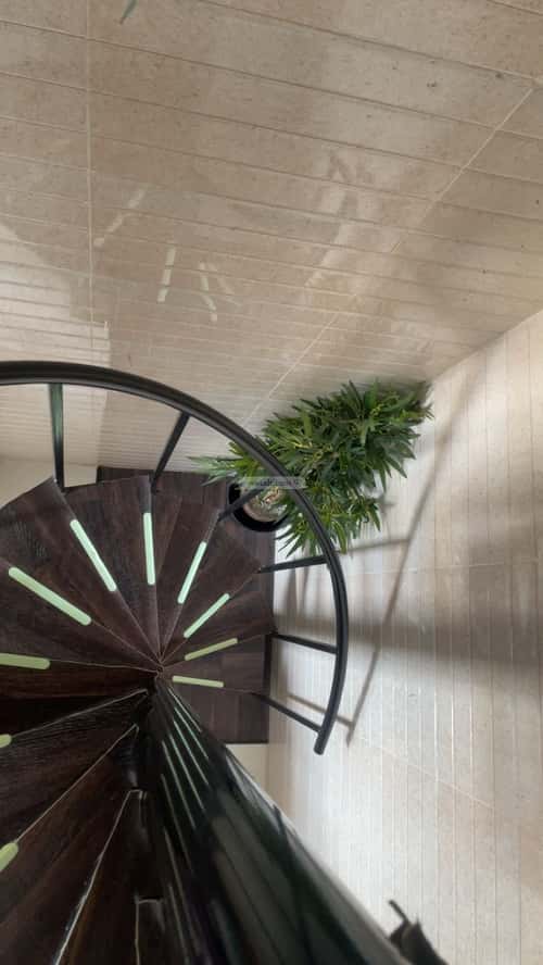 4 bedroom apartment in Bani Bayadah 4