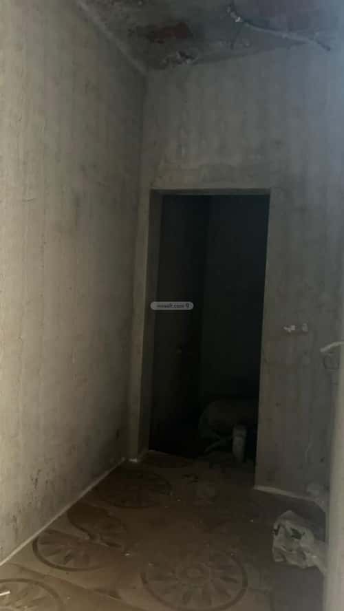 7 bedroom floor in Abu Sidr 2