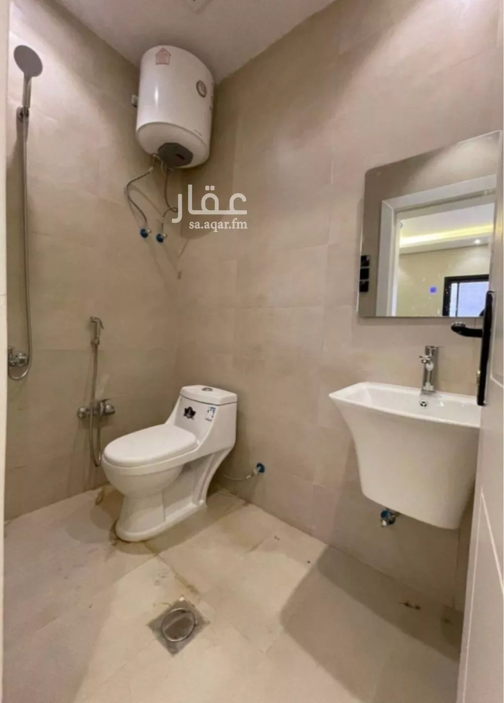 شقة 1 غرف في الندى 13