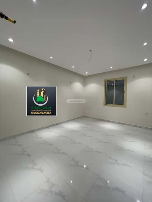 4 bedroom apartment in Bani Bayadah 4