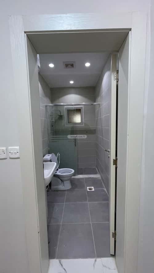 5 bedroom floor in Al Salam 1