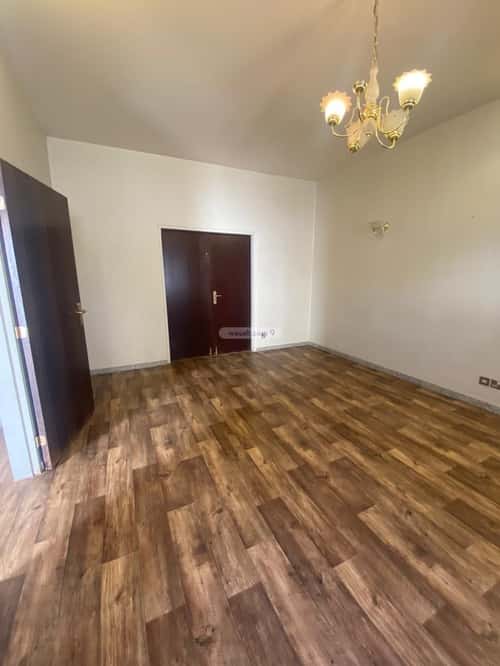 5 bedroom villa in Al Iskan 7