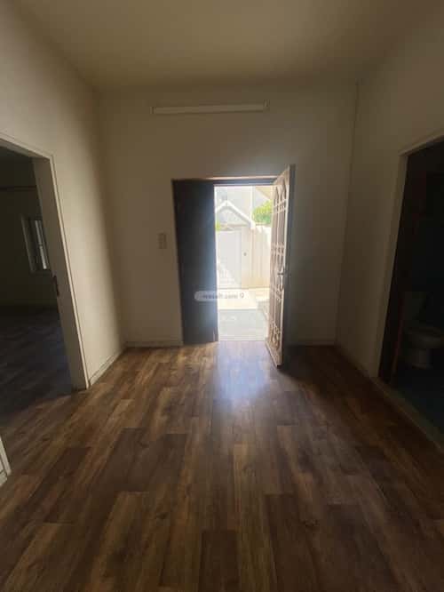 5 bedroom villa in Al Iskan 10