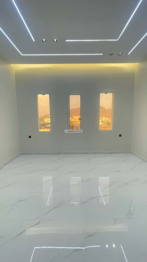 6 bedroom floor in Abu Kabeer 4