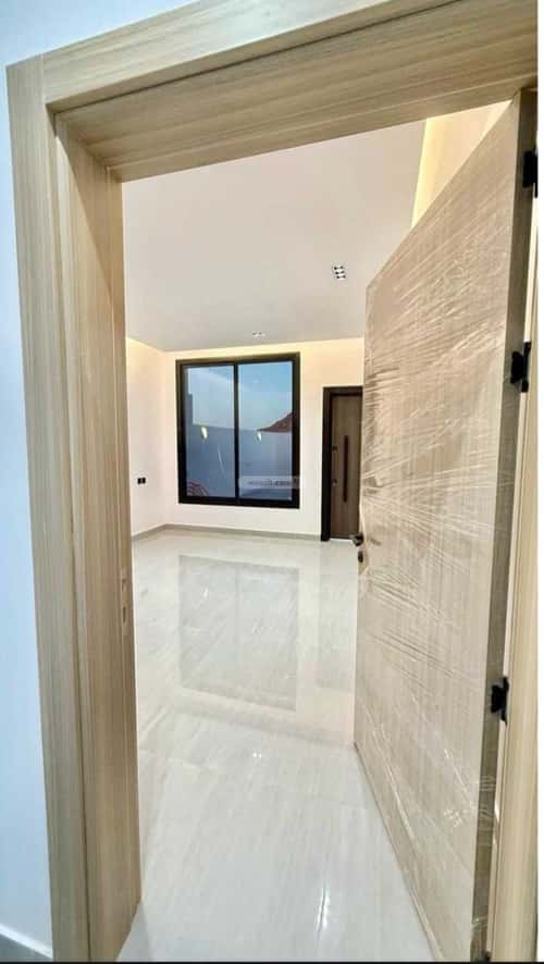 6 bedroom villa in Industrial City 5