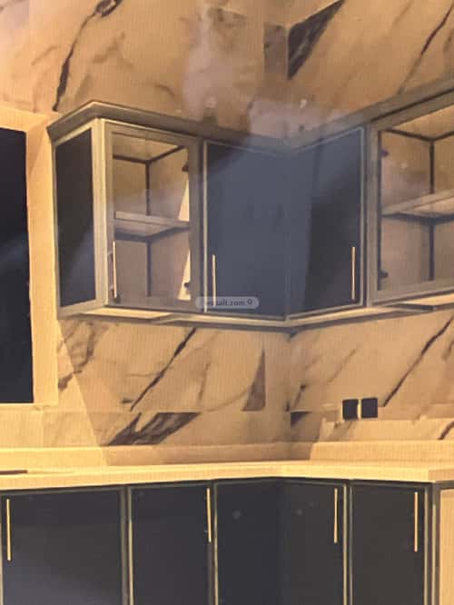 شقة 3 غرف في المنتزة 1