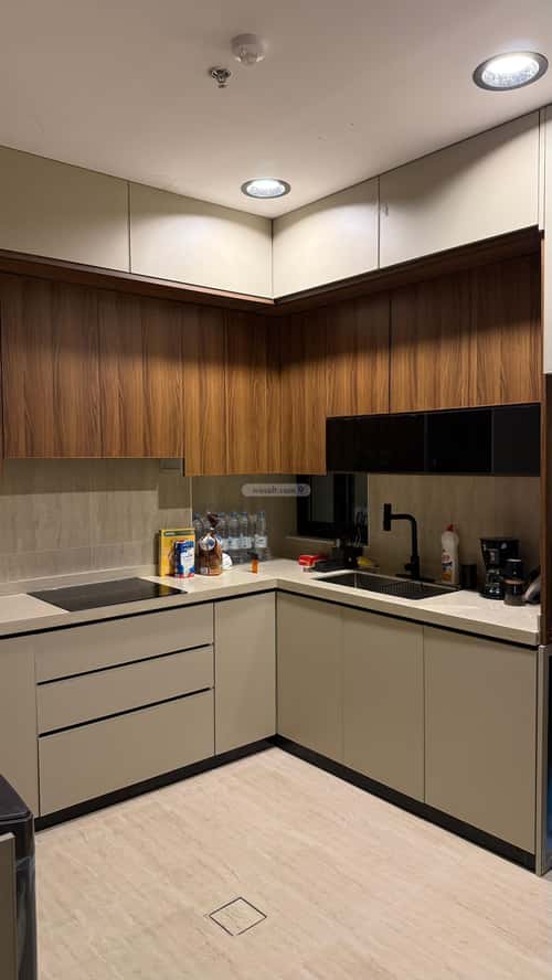 5 bedroom apartment in Ash Shulah 4