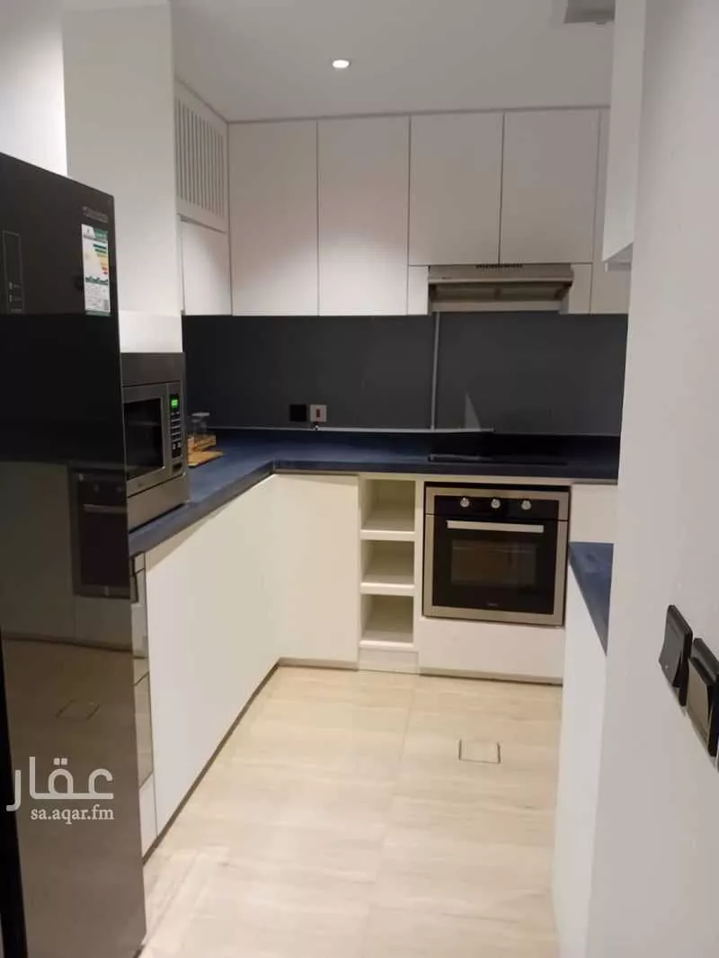 3 bedroom apartment in Granada, Riyadh 4