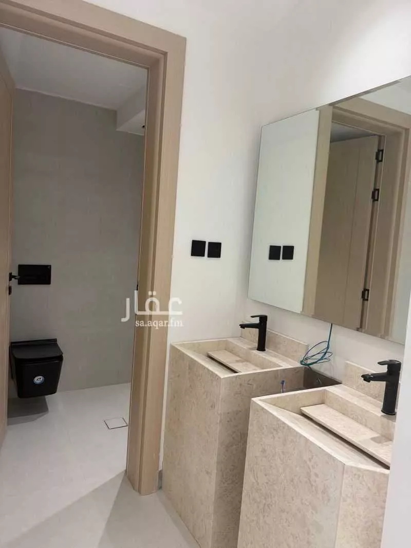 5 bedroom villa in Al Narjis 2