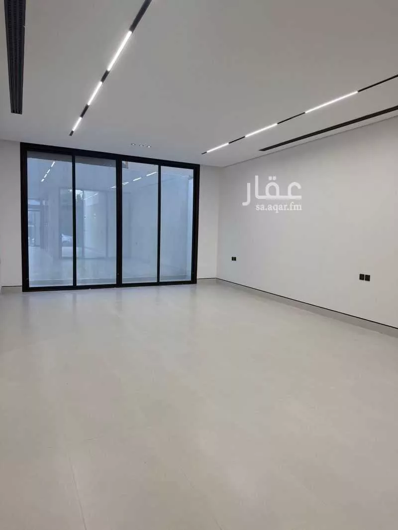 5 bedroom villa in Al Narjis 7