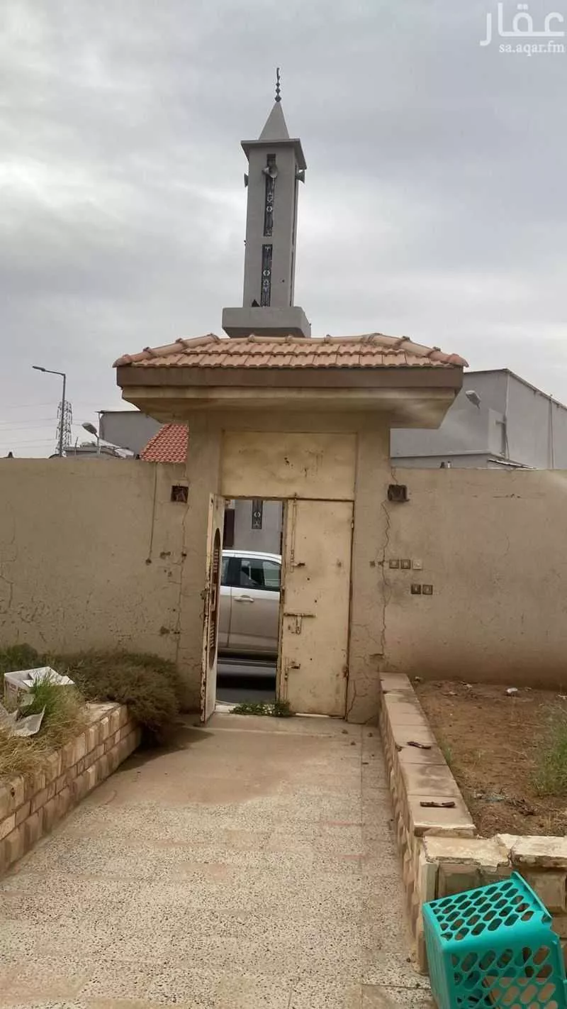 فيلا 8 غرف في الشفا 4