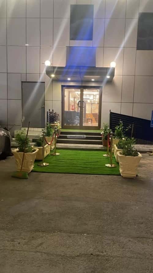 32 bedroom apartment in Al Faisaliyyah 3