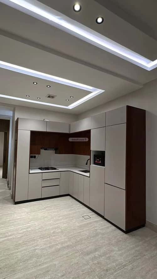 5 bedroom apartment in Ash Shulah 4