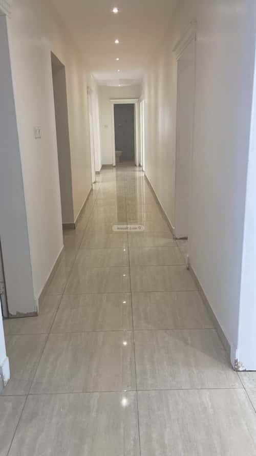 شقة 6 غرف في النور 1