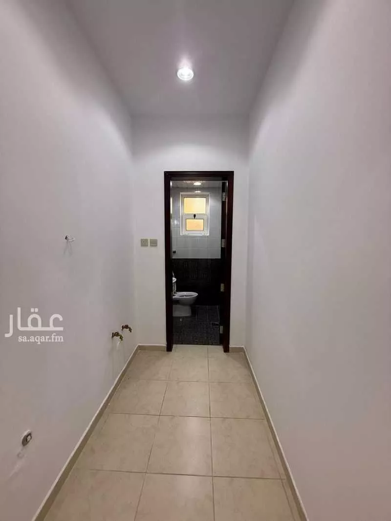 3 bedroom apartment in Hajar, Eastern Province 11