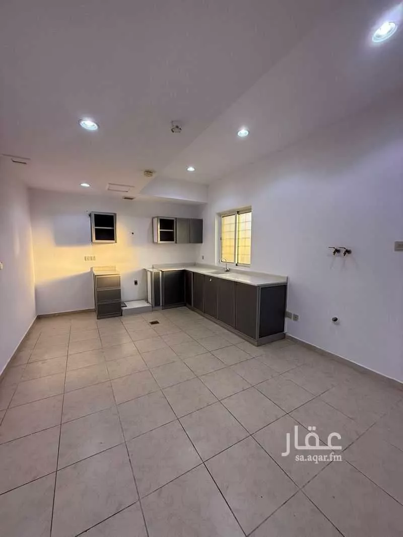 3 bedroom apartment in Hajar, Eastern Province 7