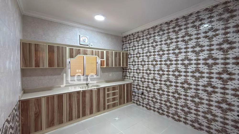 2 bedroom apartment in Al Qashlah, Eastern Province 7