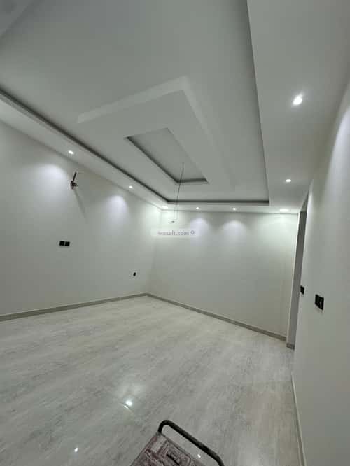 6 bedroom floor in Dahiat King Fahd 3