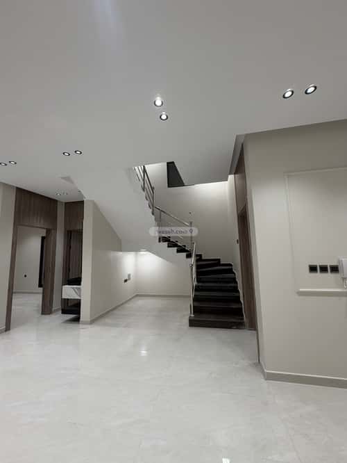 8 bedroom villa in Uhud 2