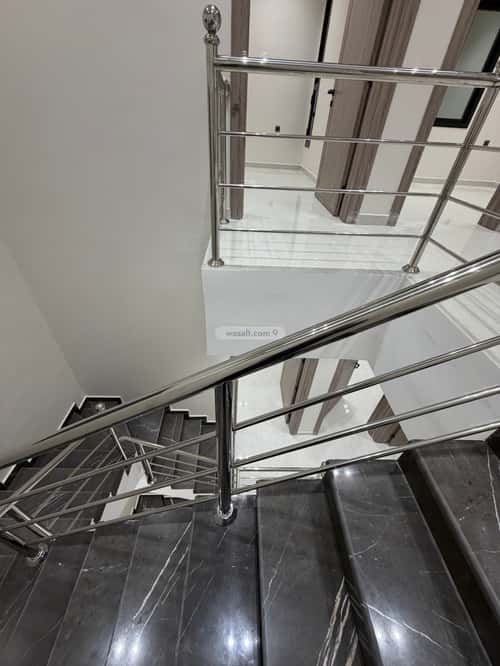 8 bedroom villa in Uhud 15