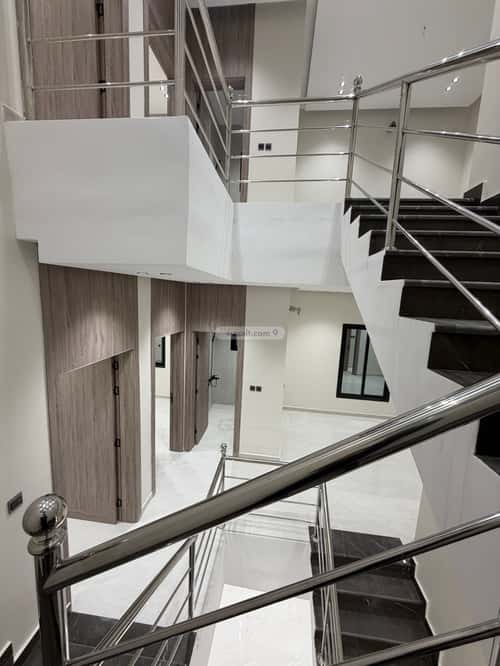 8 bedroom villa in Uhud 17