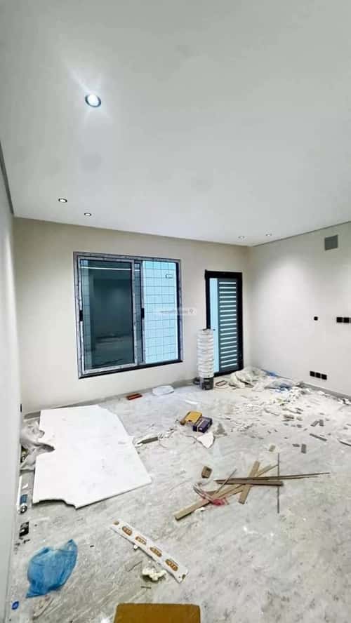 6 bedroom apartment in Ash Shulah 5