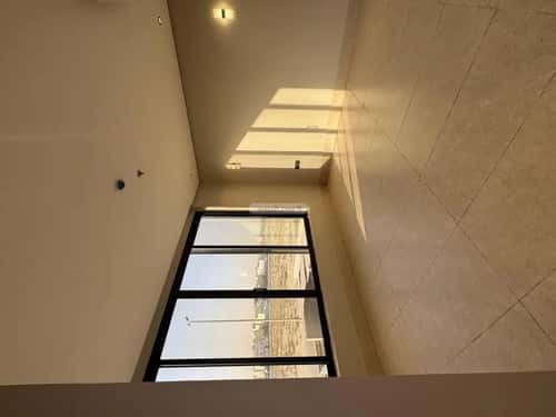 5 bedroom apartment in Dahiat King Fahd 1