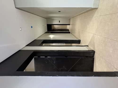 5 bedroom apartment in Dahiat King Fahd 7
