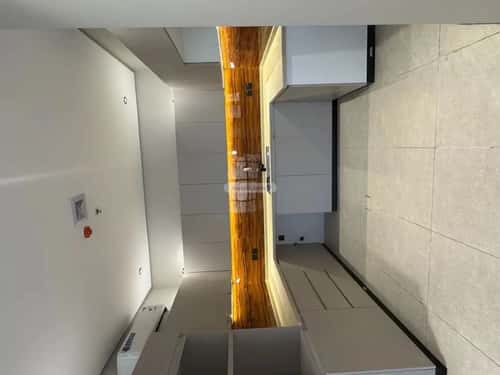 5 bedroom apartment in Dahiat King Fahd 1