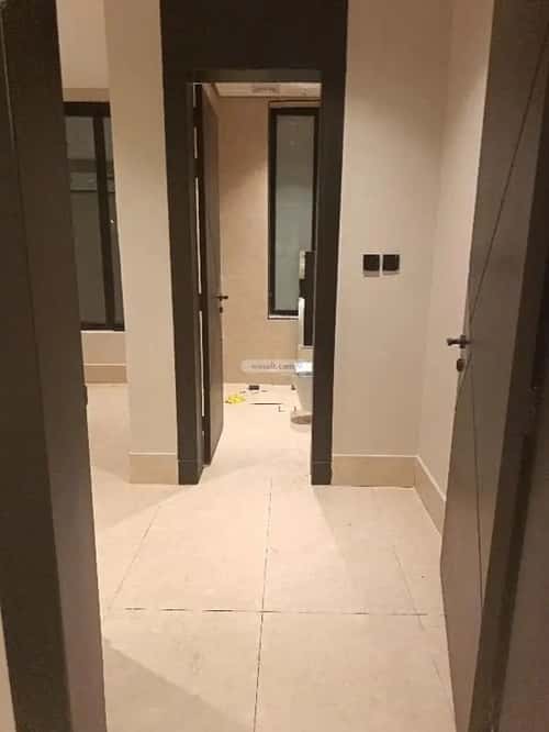 6 bedroom apartment in Dahiat King Fahd 4