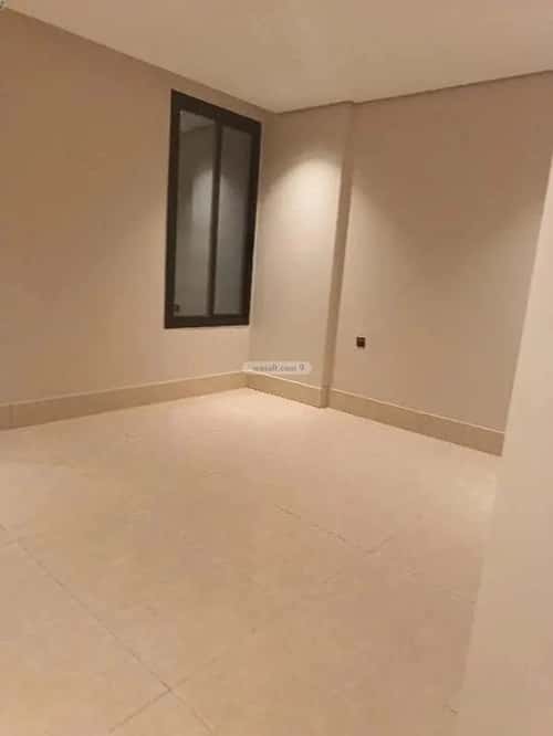 6 bedroom apartment in Dahiat King Fahd 9
