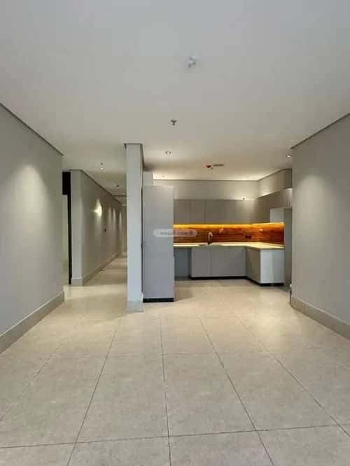 6 bedroom apartment in Dahiat King Fahd 11