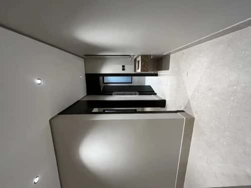 5 bedroom apartment in Dahiat King Fahd 11