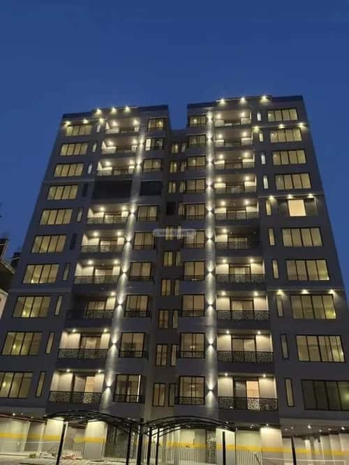 6 bedroom apartment in Dahiat King Fahd 3