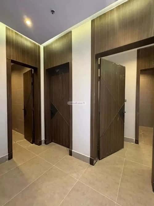شقة 6 غرف في ضاحية الملك فهد 3