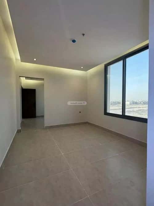 5 bedroom apartment in Dahiat King Fahd 2
