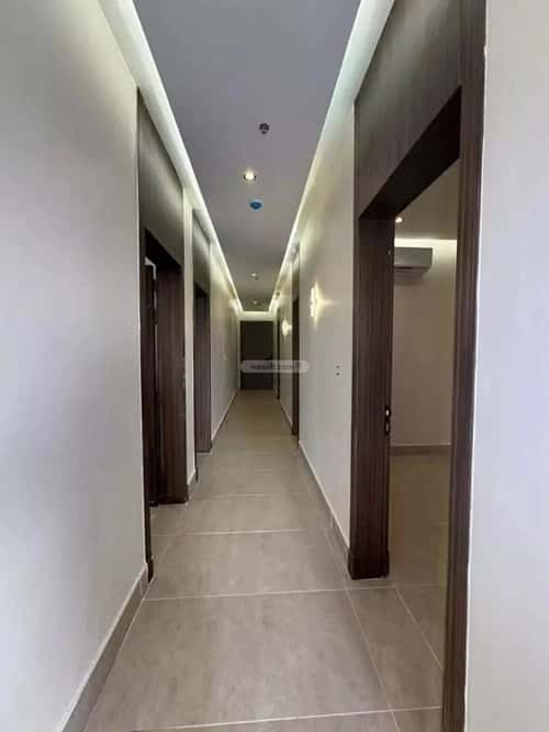 5 bedroom apartment in Dahiat King Fahd 4