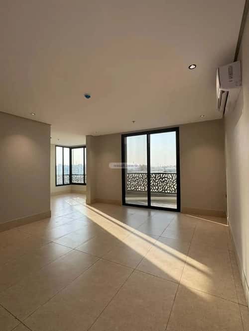 5 bedroom apartment in Dahiat King Fahd 5