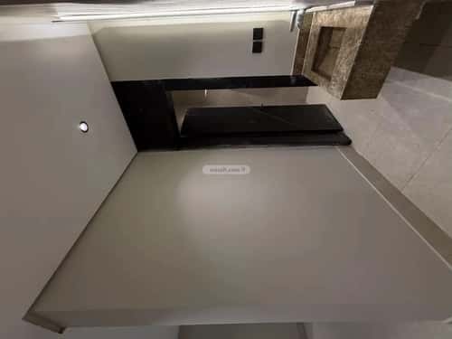 6 bedroom apartment in Dahiat King Fahd 5